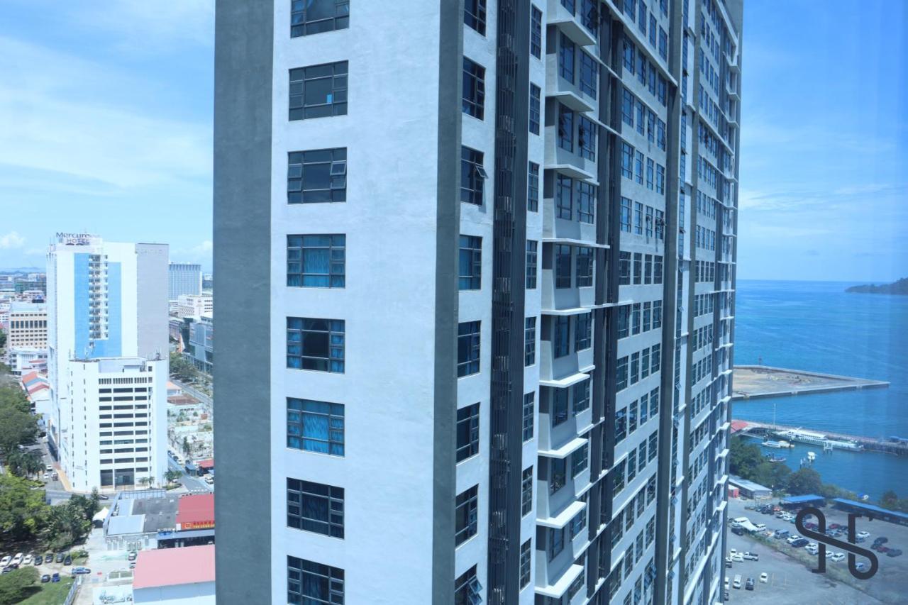 Homesuite' Home At Jesselton Quay Кота-Кинабалу Экстерьер фото