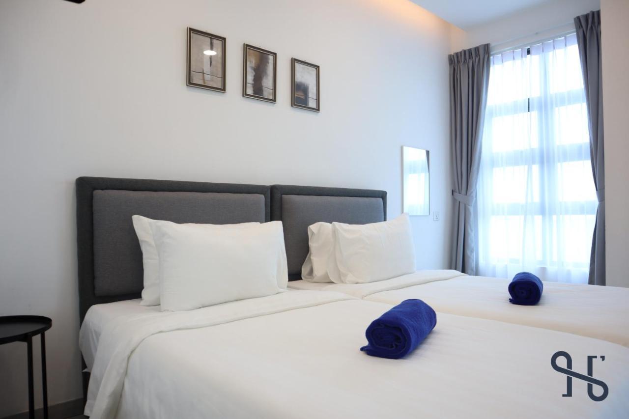 Homesuite' Home At Jesselton Quay Кота-Кинабалу Экстерьер фото