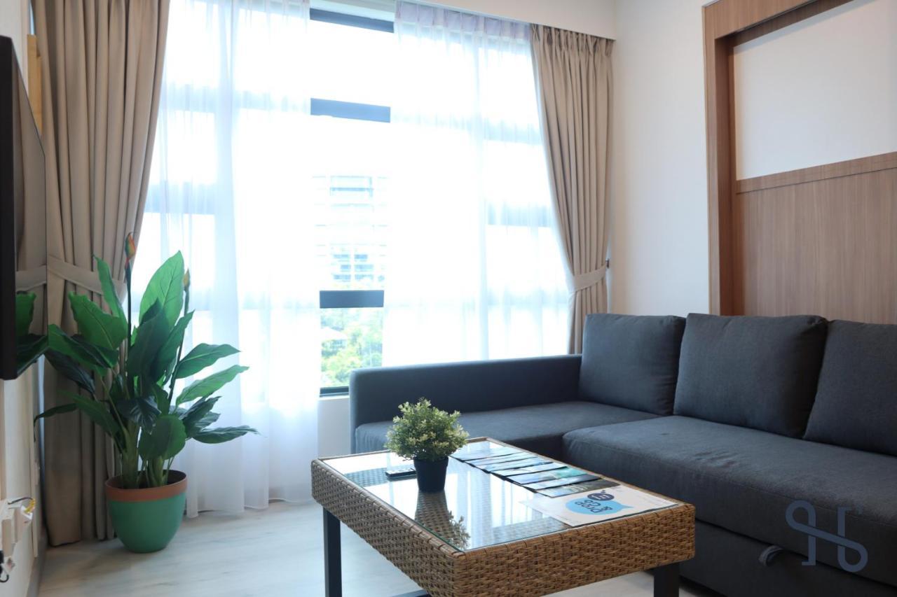Homesuite' Home At Jesselton Quay Кота-Кинабалу Экстерьер фото