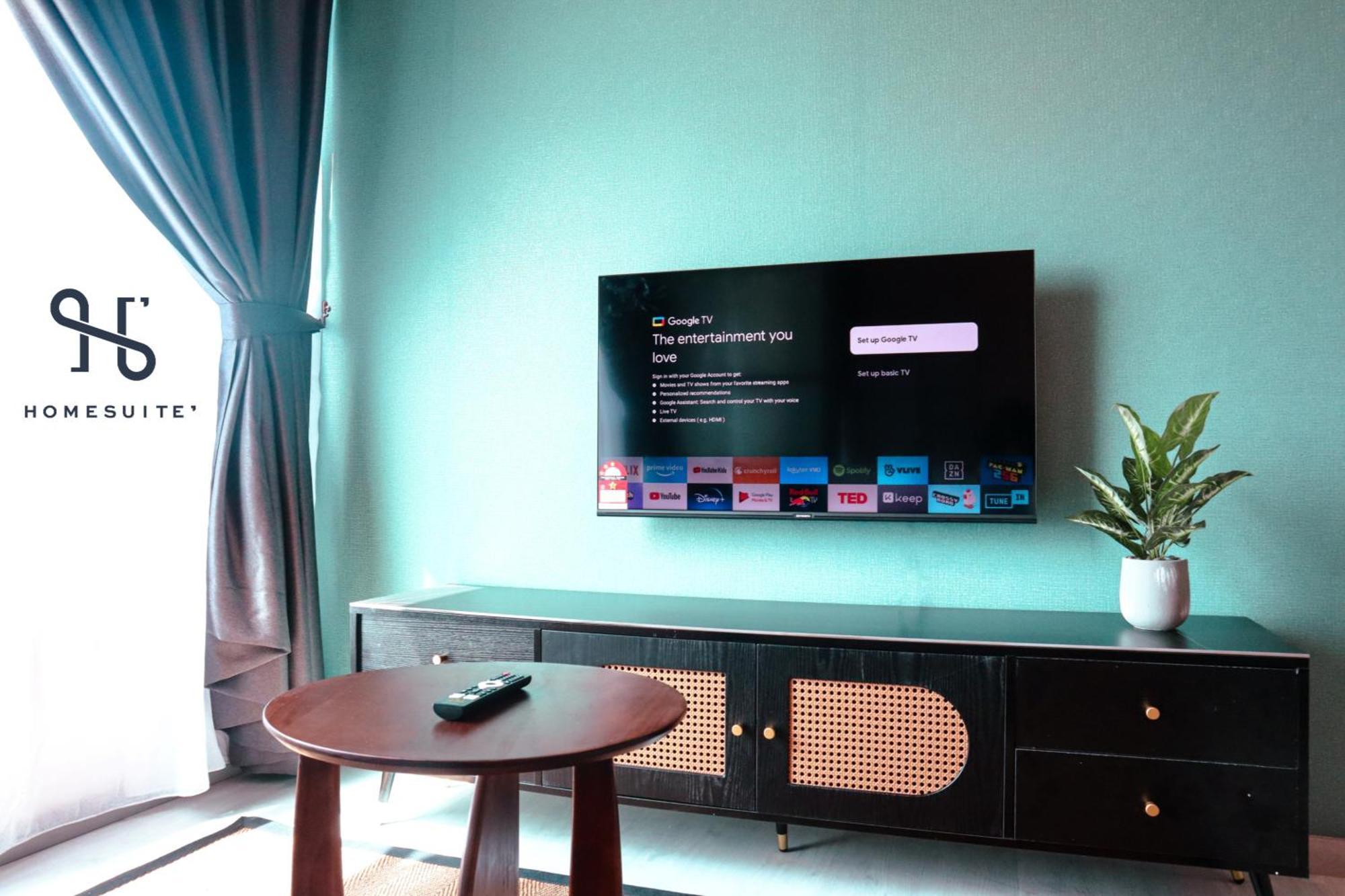 Homesuite' Home At Jesselton Quay Кота-Кинабалу Экстерьер фото